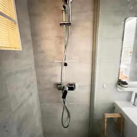 Studio Aux Portes De Bordeaux Proche Transports 아파트 *